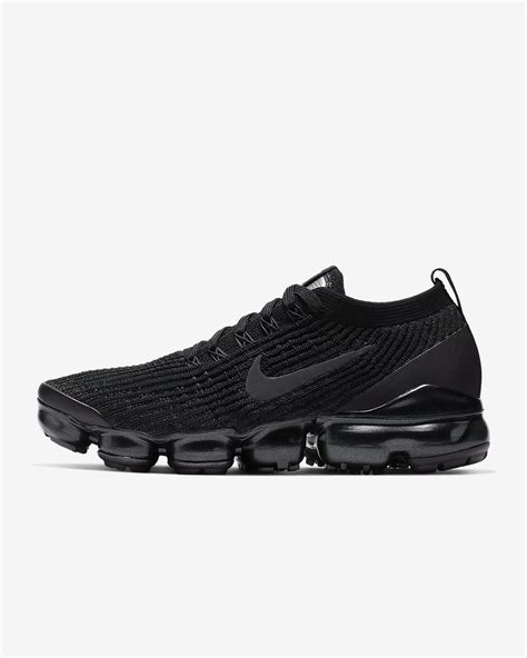 nike vapormax schwarz blau|Nike VaporMax shoes.